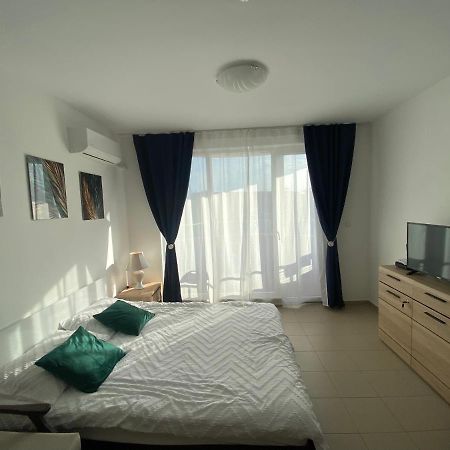 Aparthotel Admiral Plaza Slantschew brjag Exterior foto
