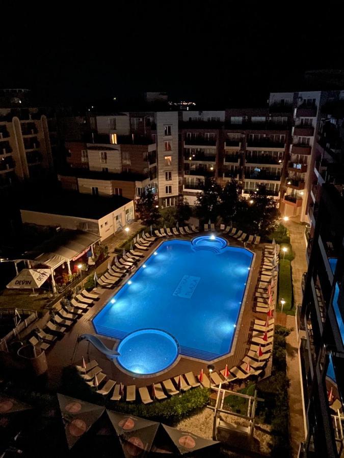 Aparthotel Admiral Plaza Slantschew brjag Exterior foto